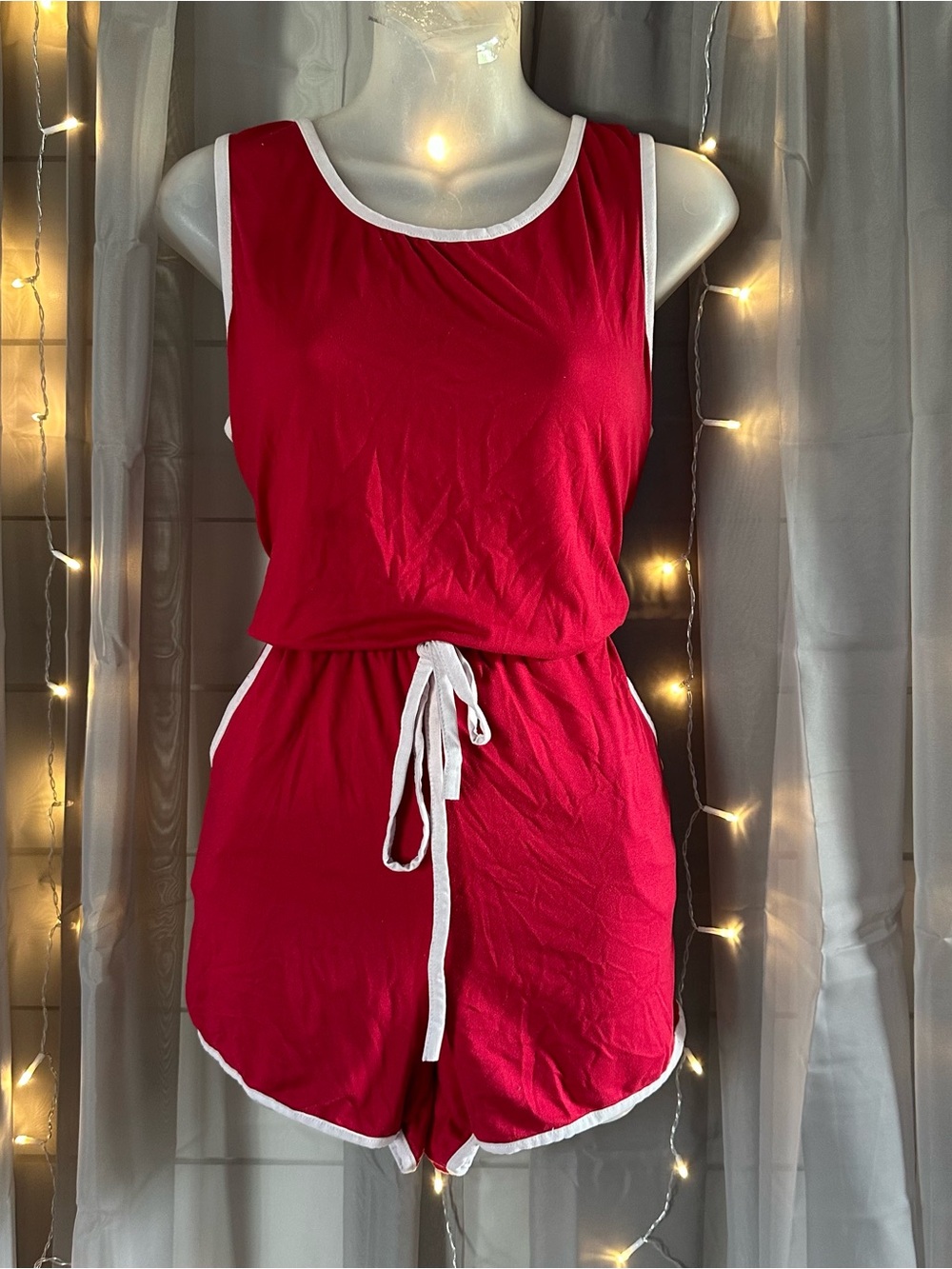 Peachy girl red short sleeve romper with white trim Sz L/XL